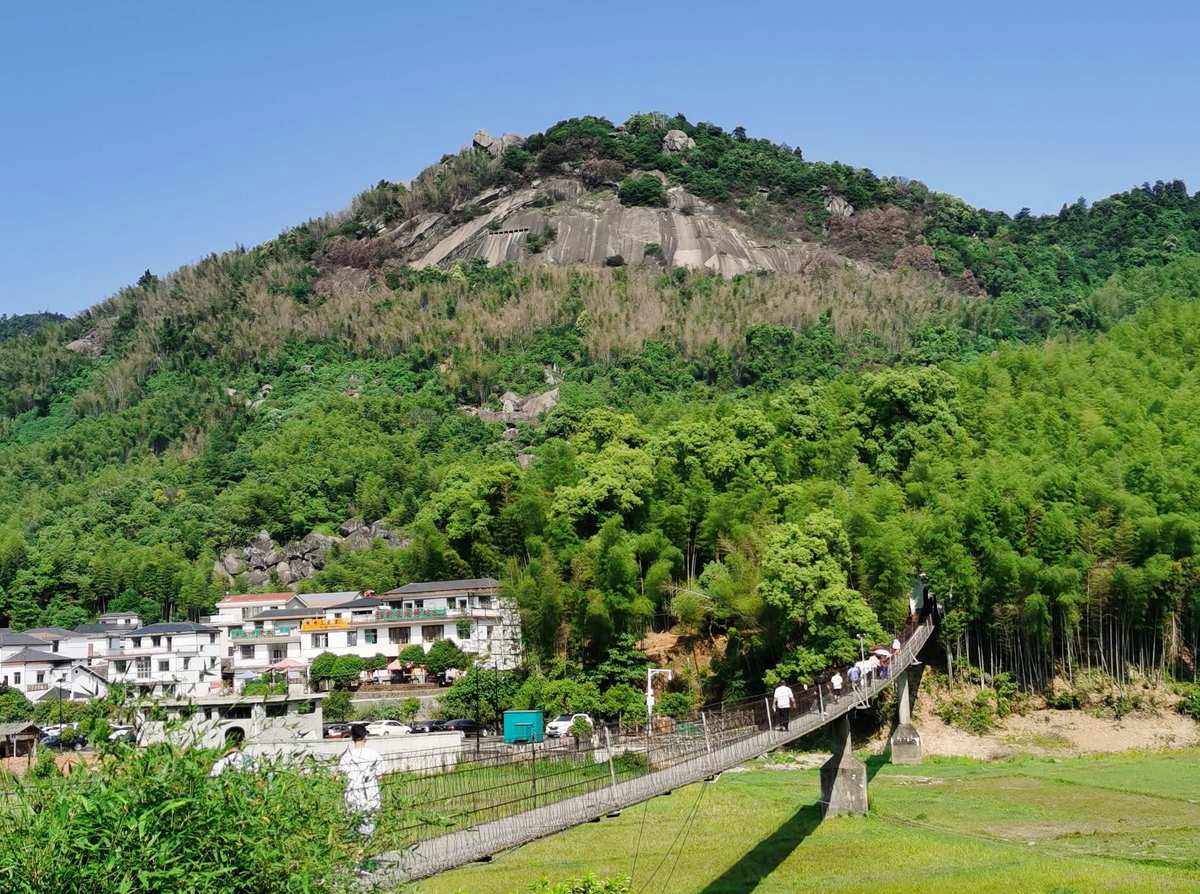 梅岭风景区