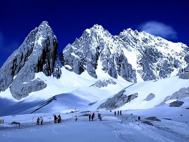 玉龙雪山几月份去最好