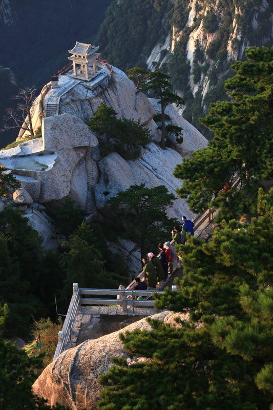 西岳旅游留神事项