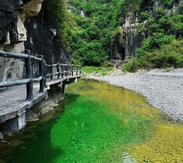 青龙峡风光区